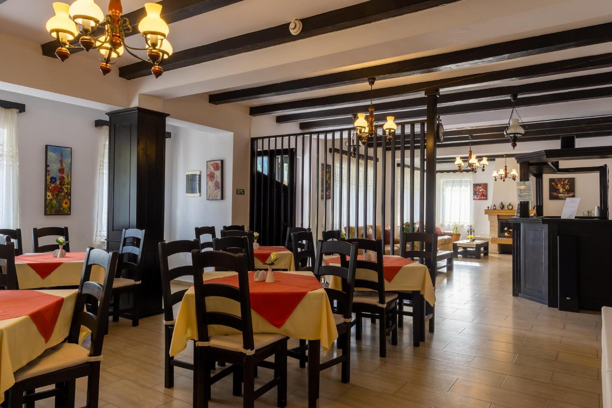 Bed and Breakfast Poiana Soarelui Moeciu De Sus Zewnętrze zdjęcie